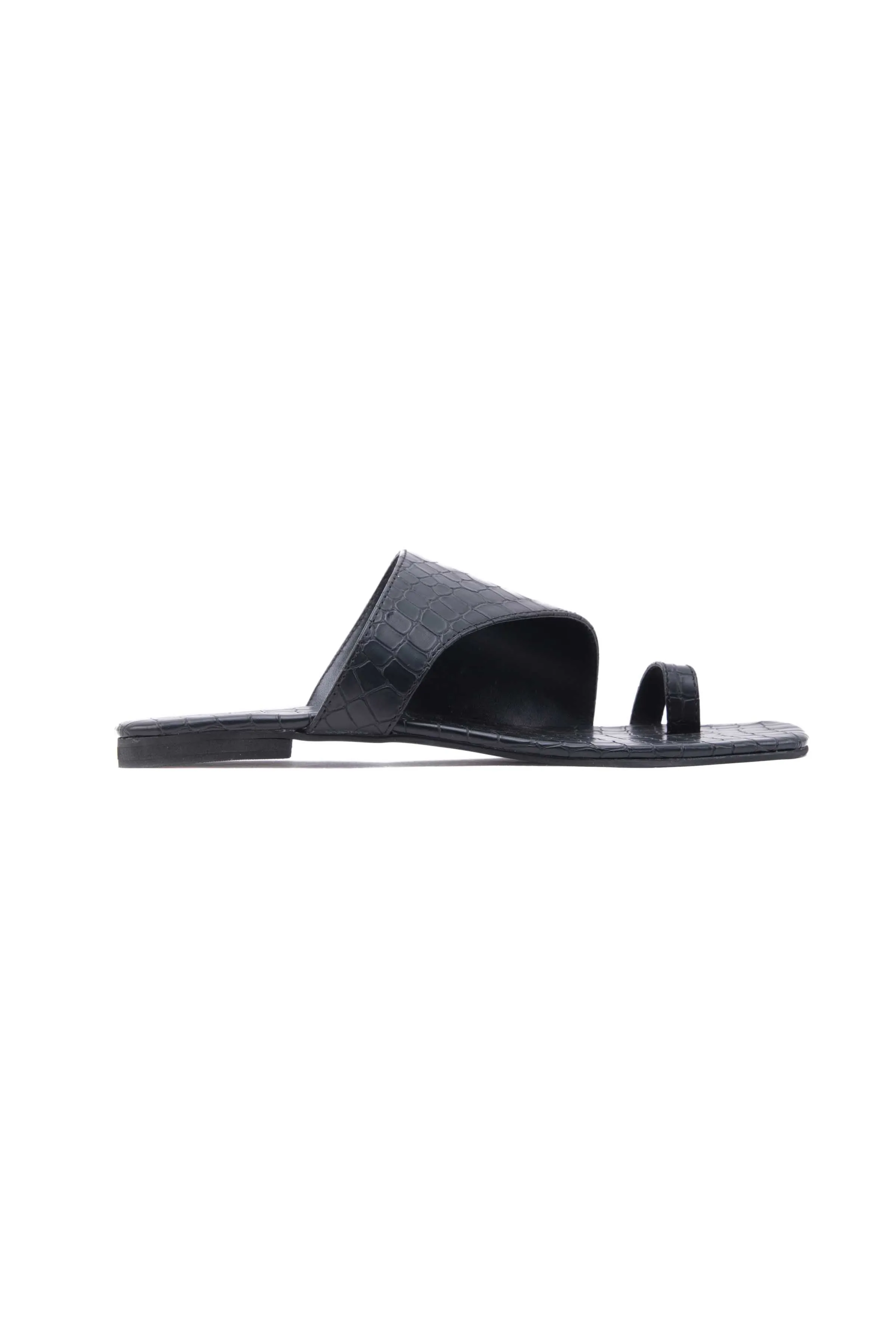 Black Textured Flats