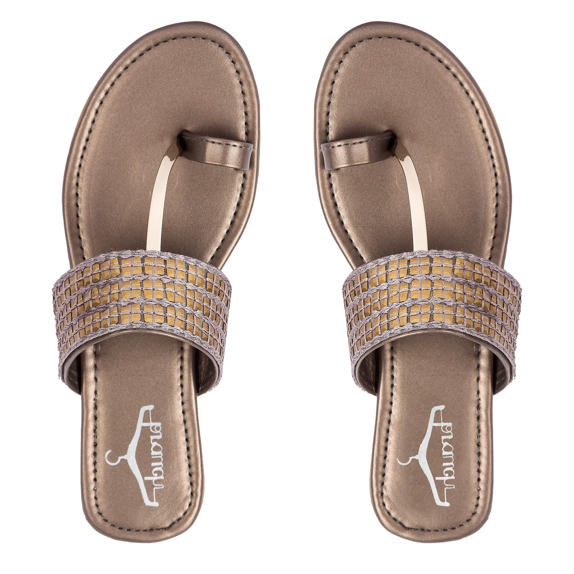 Brauch Women's Grey Thumb Square Flats