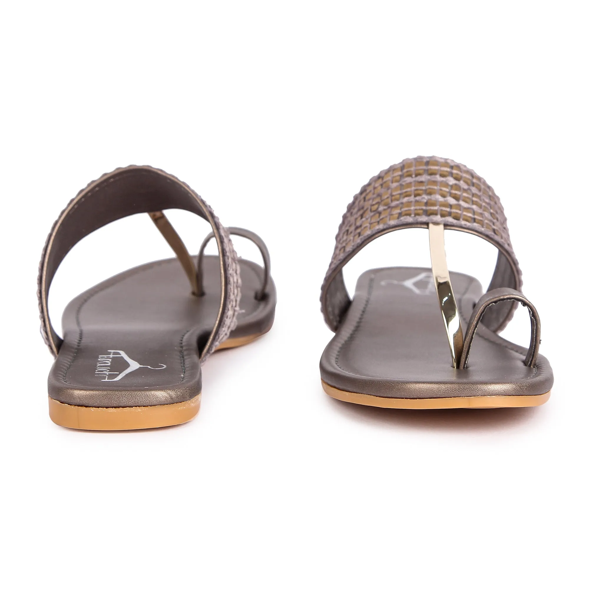 Brauch Women's Grey Thumb Square Flats