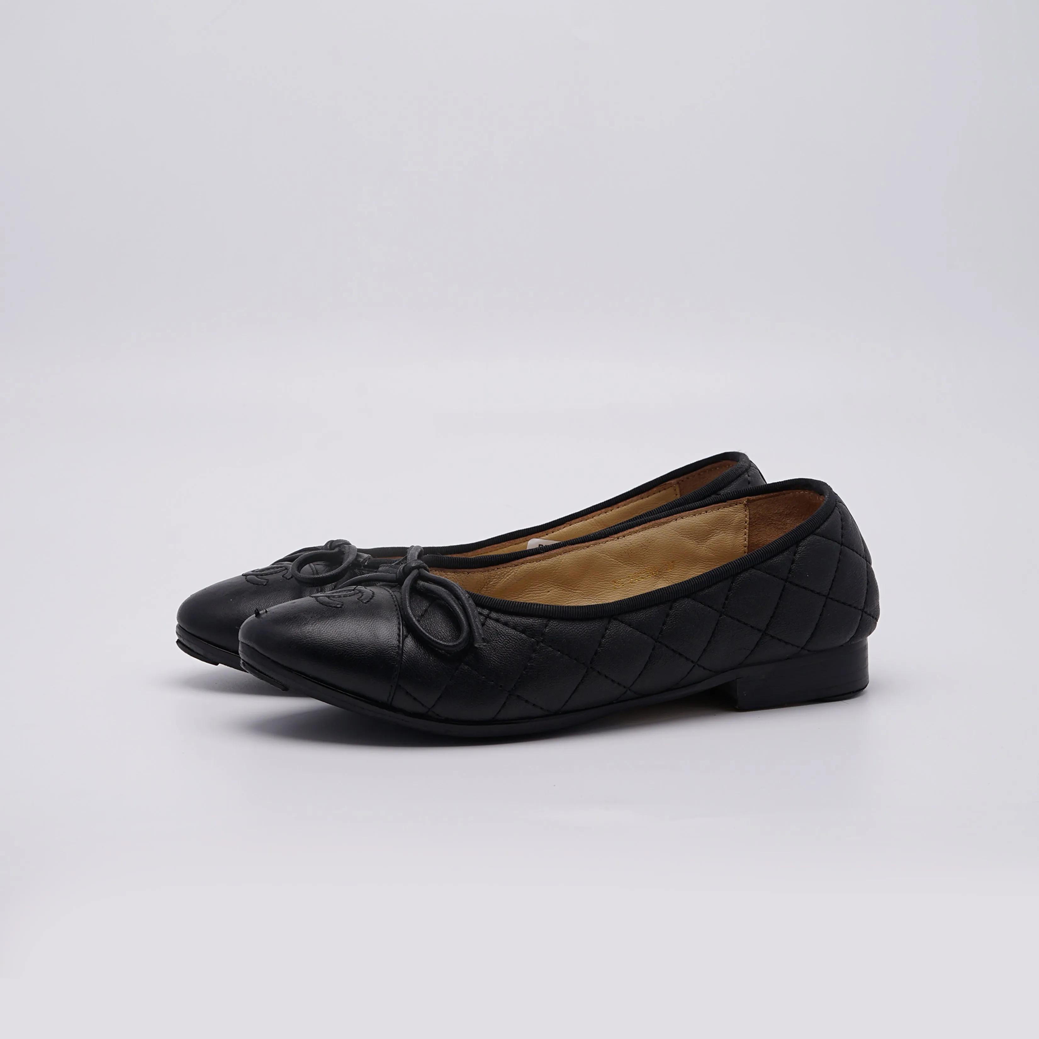 Chanel Pumps