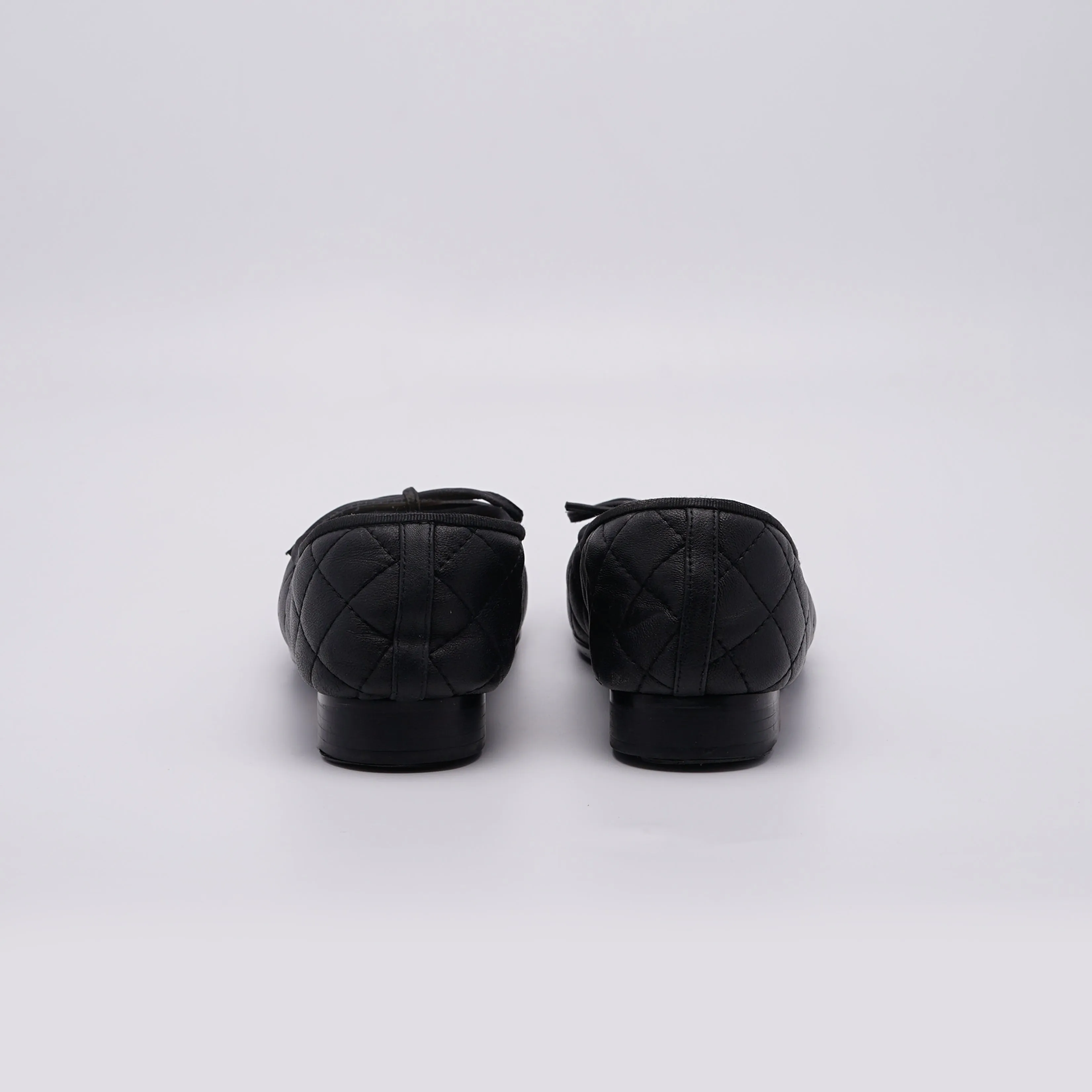 Chanel Pumps