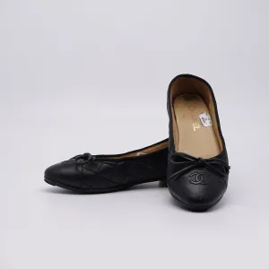 Chanel Pumps
