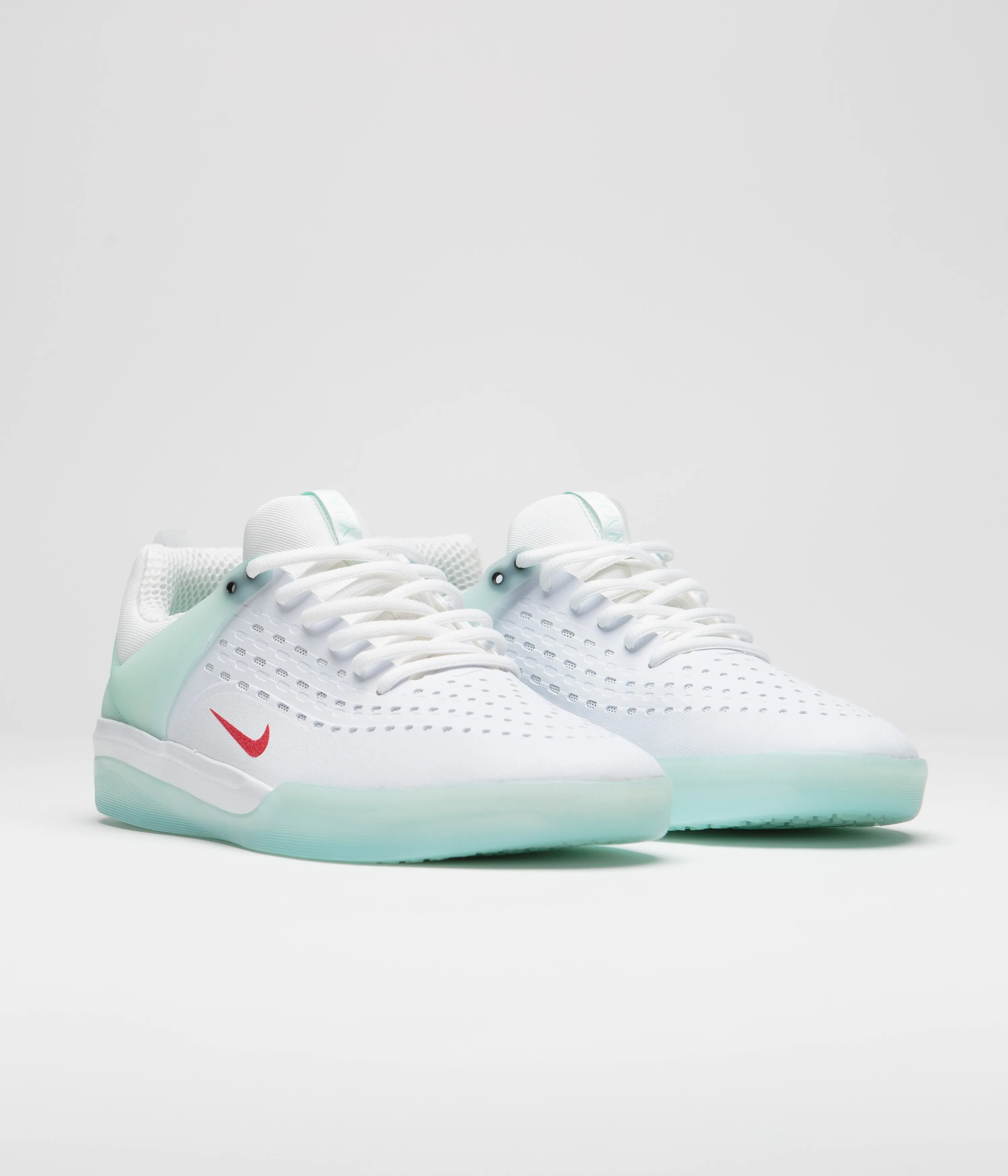 Nike SB Nyjah 3 Shoes - Skylight / University Red - Skylight - White