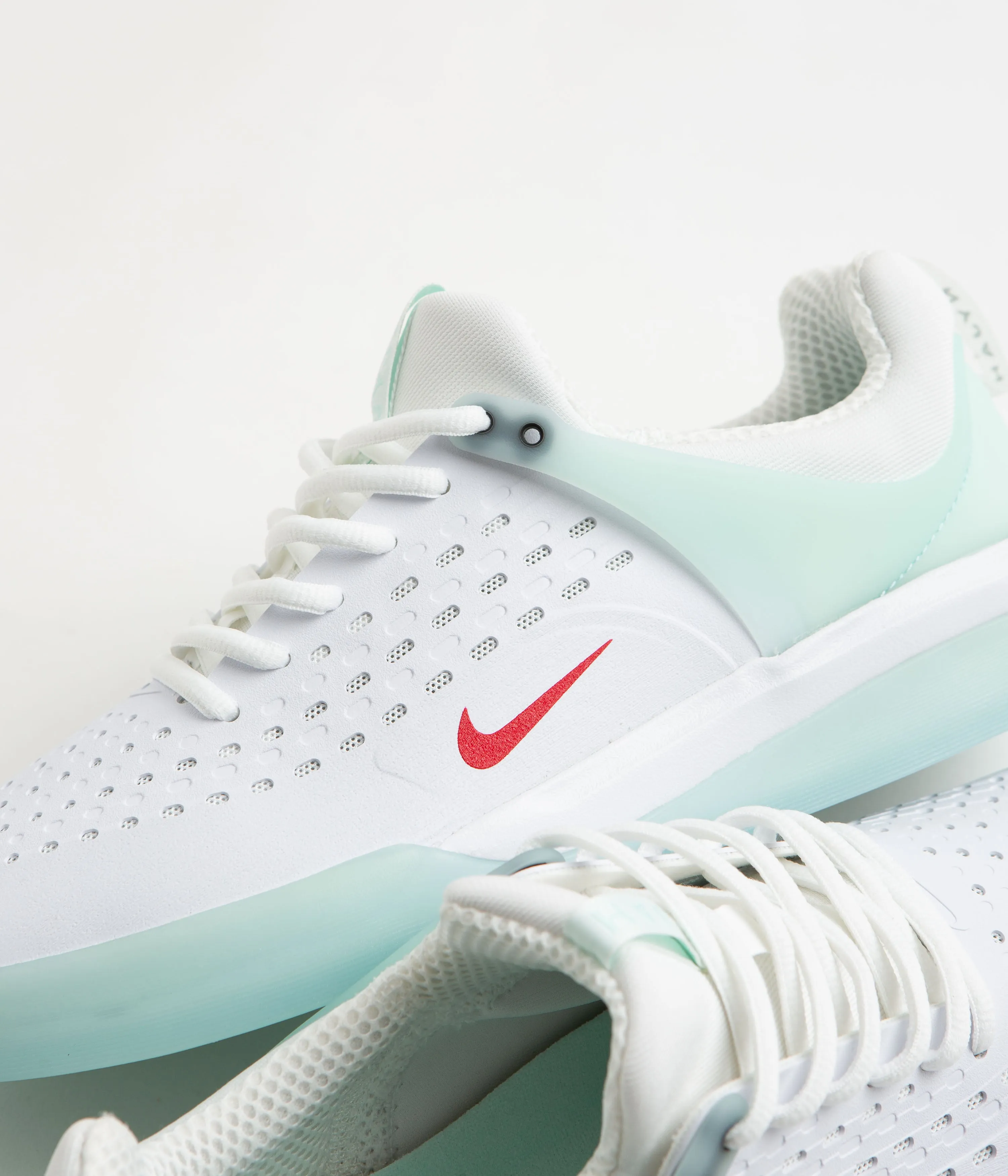 Nike SB Nyjah 3 Shoes - Skylight / University Red - Skylight - White