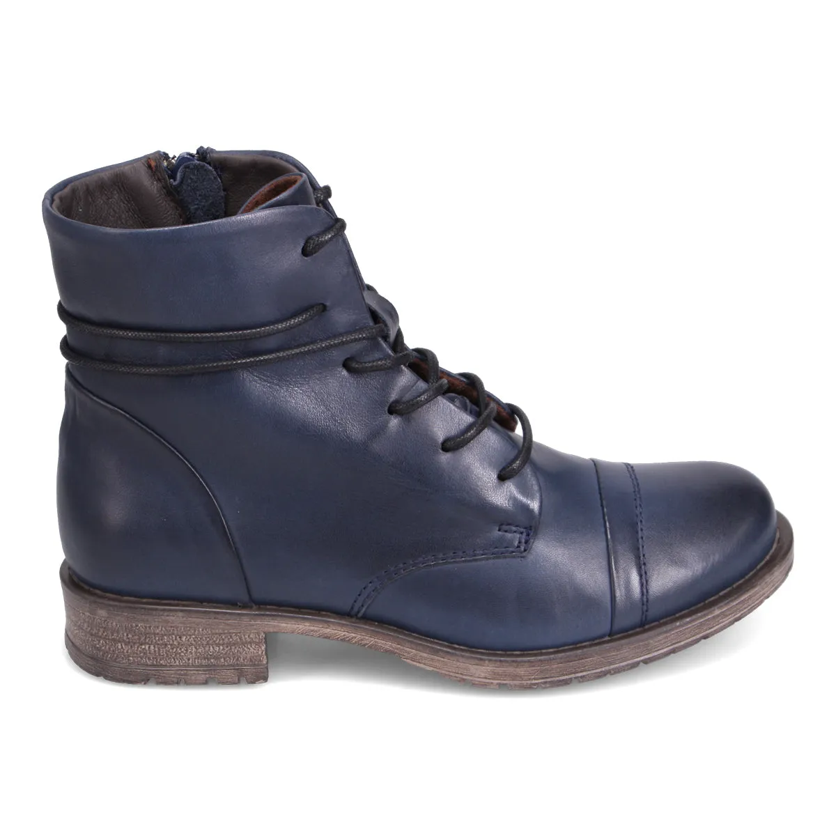 Promise Lace-up Boot