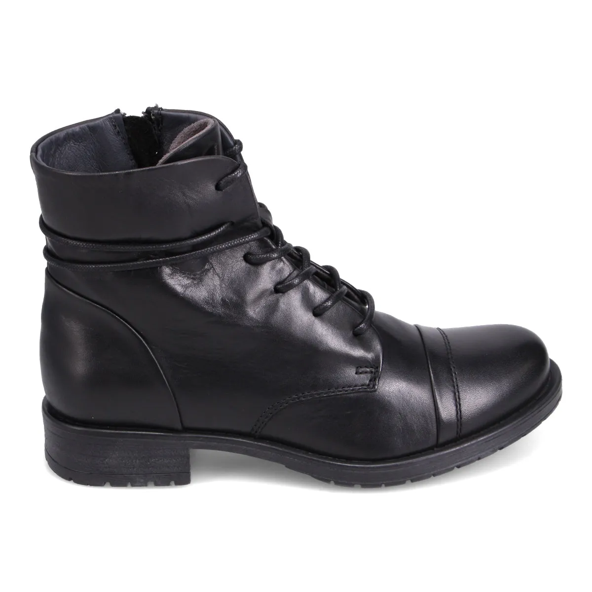 Promise Lace-up Boot