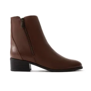 Rockport Evalyn Zip Bootie Women - BRN