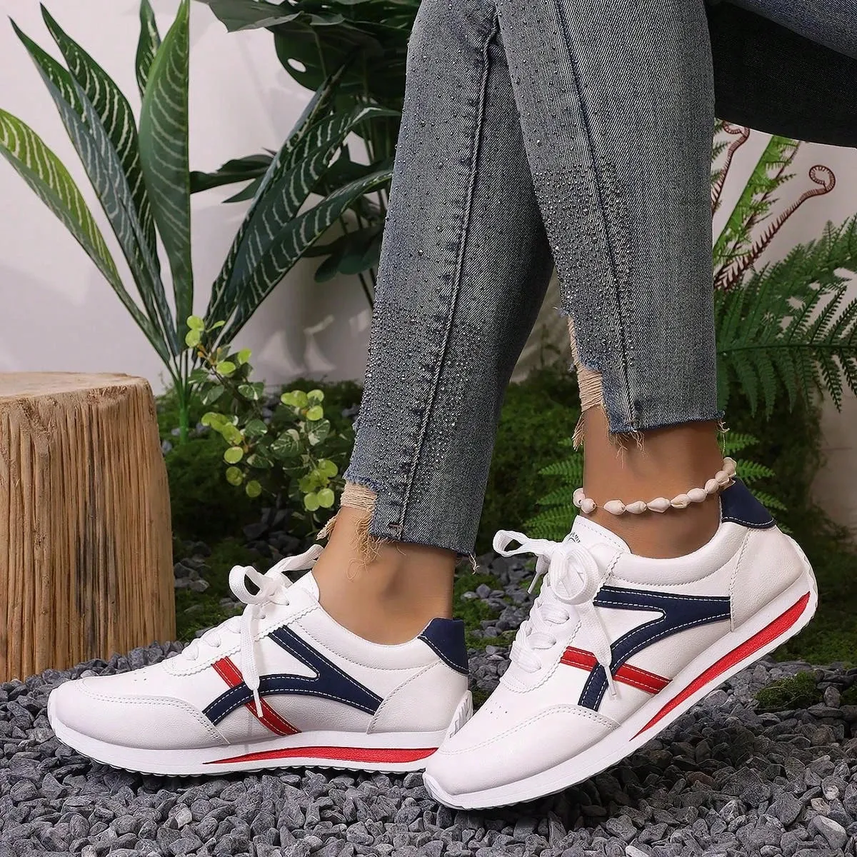 Women Sneakers Summer Casual Walking Shoes for Women Flat Lace Up High Quality Sneakers Fashion Wild Flat-bottomed Loafers