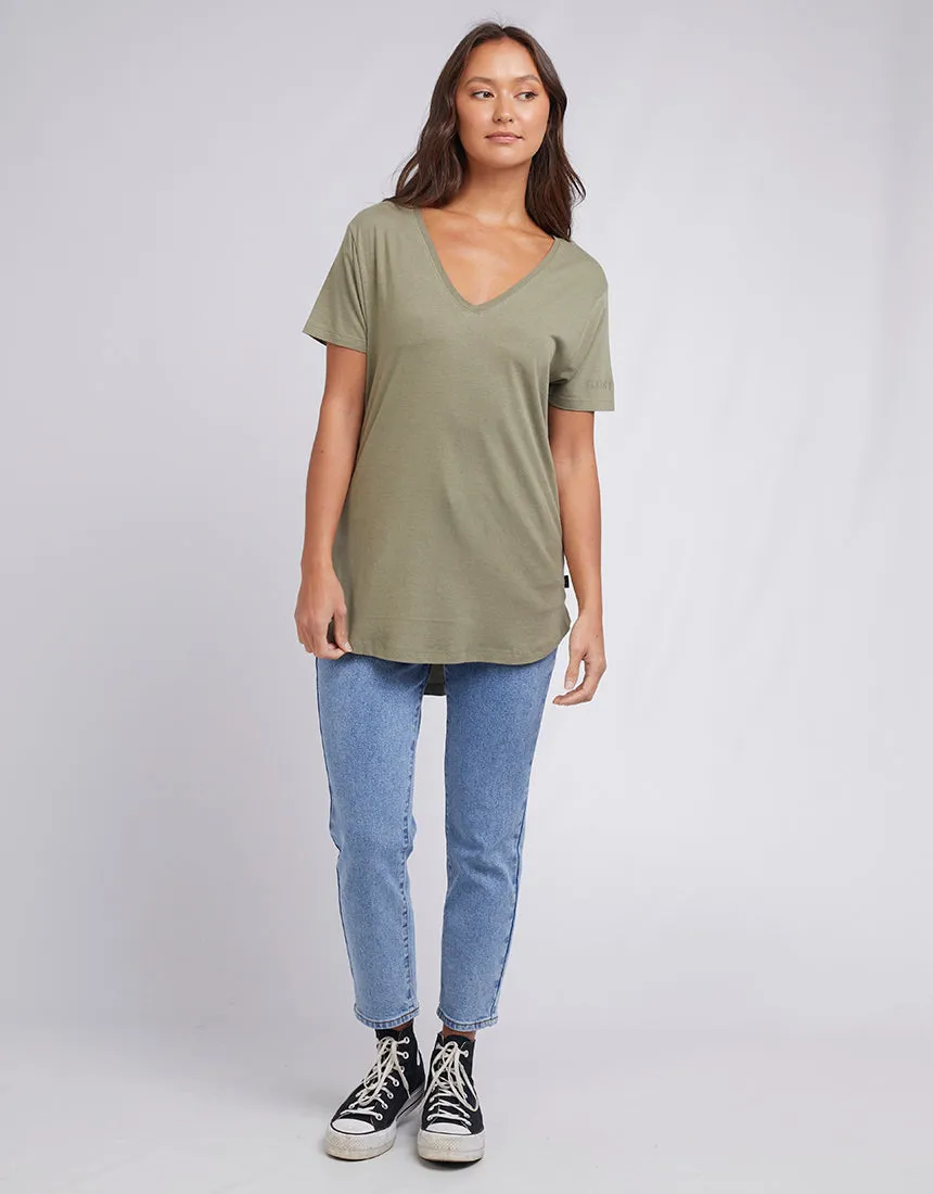 Zuri Tee Khaki